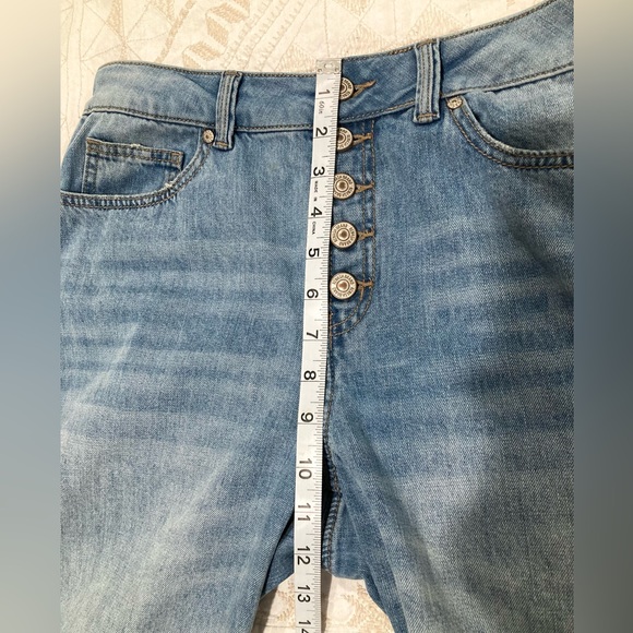 Rewash High Rise Vintage Reunion Crop Frayed Hem Jeans 9/29 - Picture 10 of 13